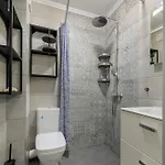 1br Near Delta Mall Free Parking Apartament *